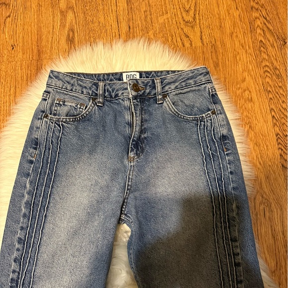 BDG Jeans - Picture 8 of 12